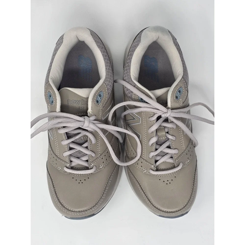 New Balance 928 V3 Womens SIZE 6 2E Wide Walking Shoes Lace Up Sneakers Beige